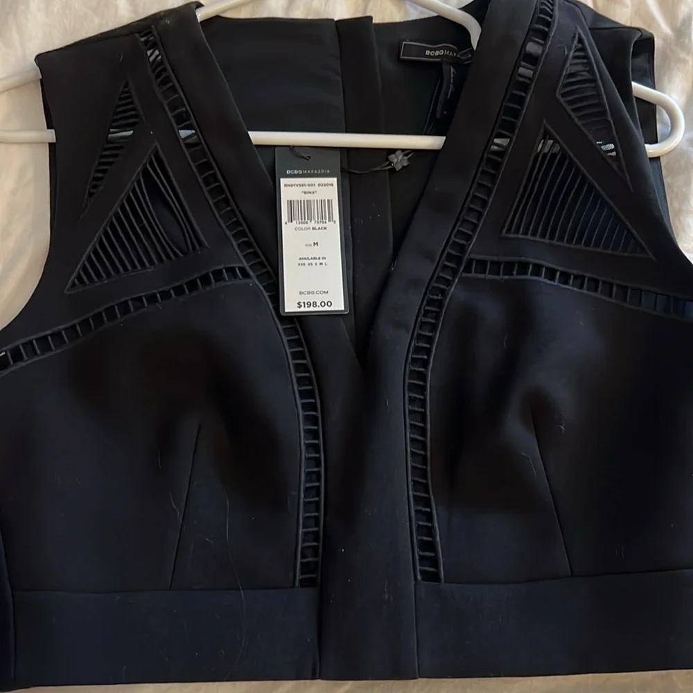NWT BCBG MaxAzria Binx Crop Top - Black - Picture 3 of 6
